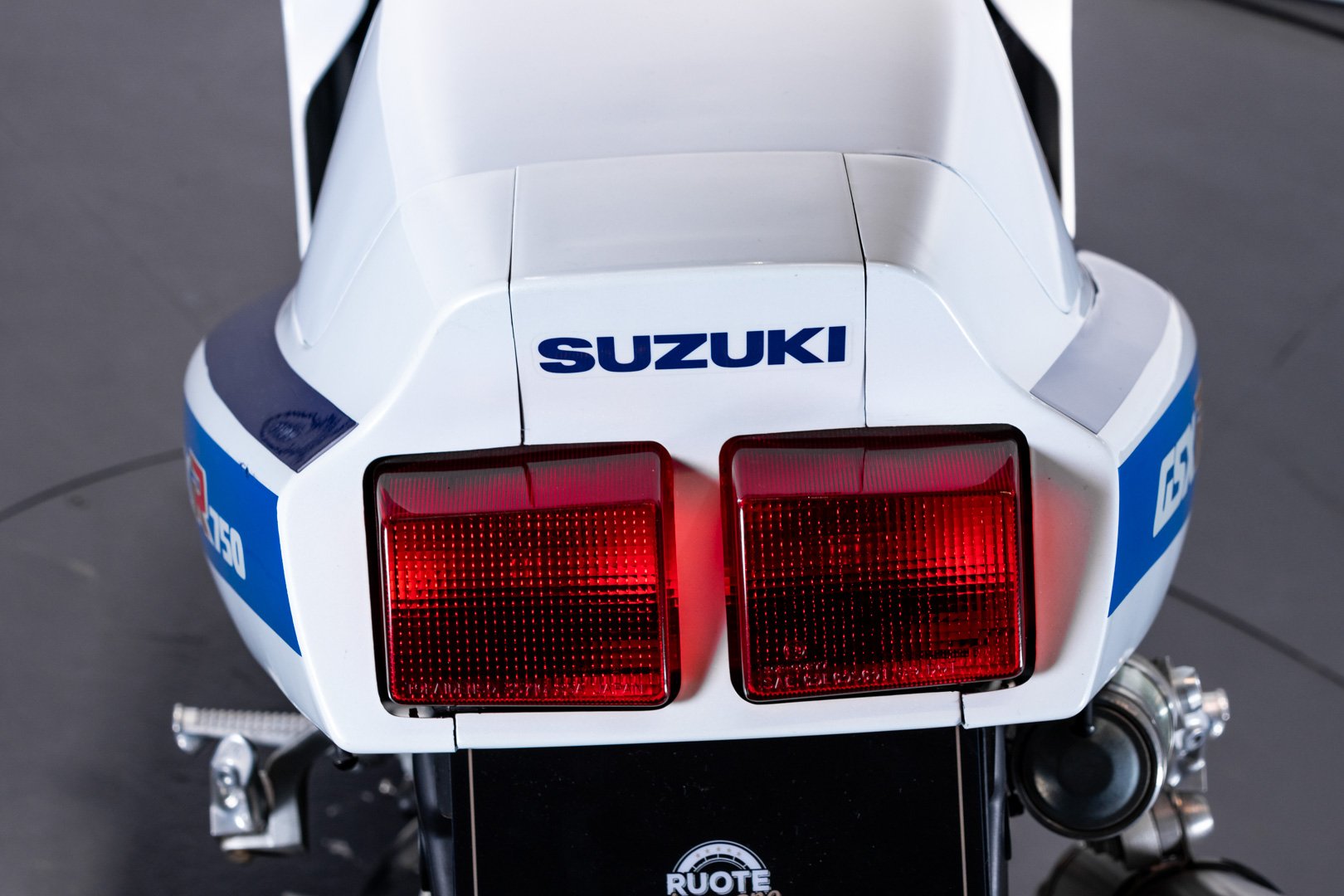 Suzuki 750 GSXR  