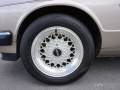 Jaguar XJ40 Sovereign 3.6