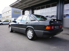 Mercedes Benz  190 E 2.3