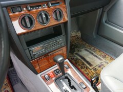 Mercedes Benz  190 E 2.3