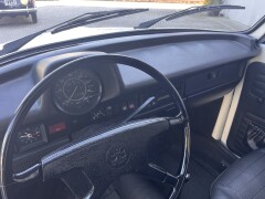 VW Maggiolone Cabrio