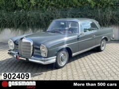 Mercedes Benz 220 SE b W111 Coupe 