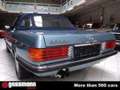 Mercedes Benz SL 560 Roadster R107 