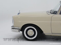 Mercedes Benz 220 S \'60 