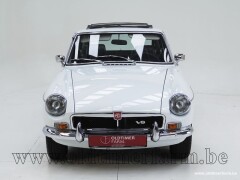 MG B GT V8 \'74 