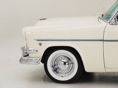 Ford Victoria Crestline V8 \'54 