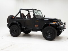Jeep Wrangler RestoMod \'90 