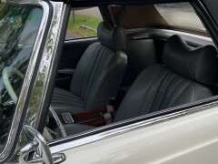 Mercedes Benz Daimler Benz 230 SL