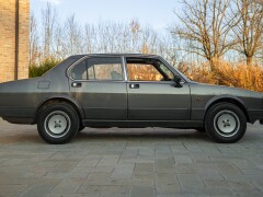 Alfa Romeo ALFETTA INIEZIONE QUADRIFOGLIO ORO 