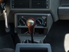 Alfa Romeo 75 2.0 