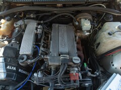 Alfa Romeo 75 2.0 