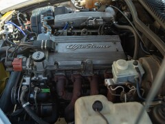 Alfa Romeo 75 2.0 