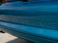 Ford MUSTANG CABRIOLET 