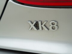 Jaguar XK8 SPIDER 