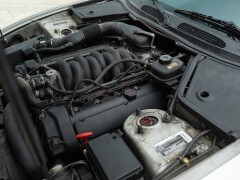 Jaguar XK8 SPIDER 