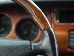 Jaguar XK8 SPIDER 
