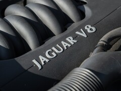 Jaguar XJ8 3.2 EXECUTIVE 