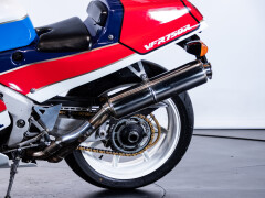 Honda HONDA VFR 750 R (RC30) ALA ORO   