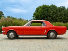 Ford MUSTANG COUPÈ 