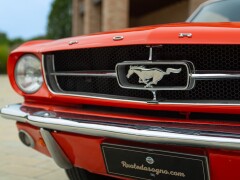 Ford MUSTANG COUPÈ 