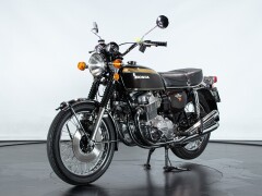 Honda CB 750 FOUR 