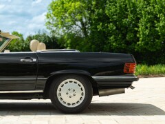 Mercedes Benz 300 SL 