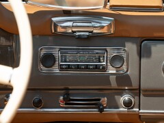 Mercedes Benz 190 SL 