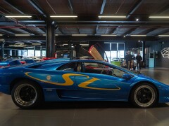 Lamborghini DIABLO SV 