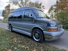 GMC  GMC Savana \'10